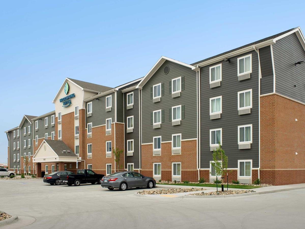 Woodspring Suites Fargo North Near Ndsu Exterior photo